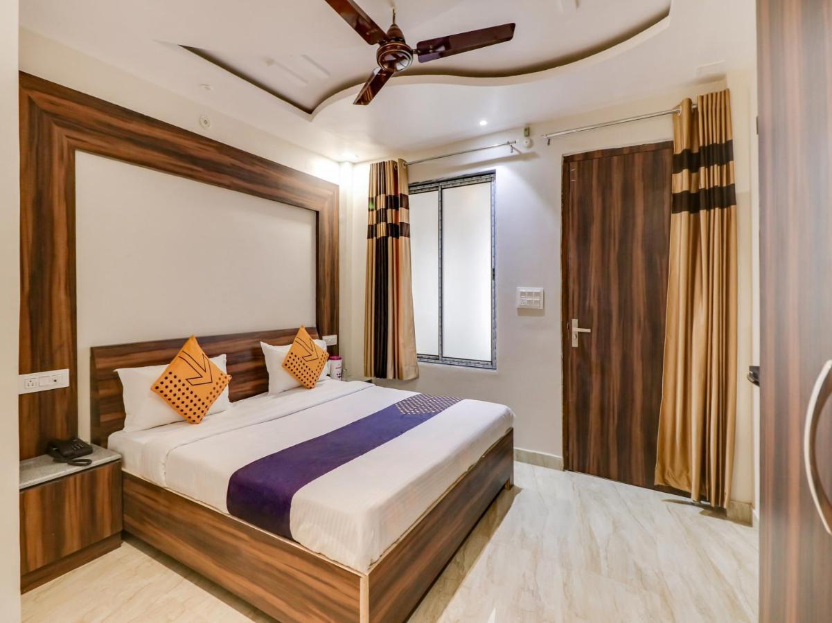 Spot On 69549 Hotel Shri Ram Kashi Muthiganj Esterno foto