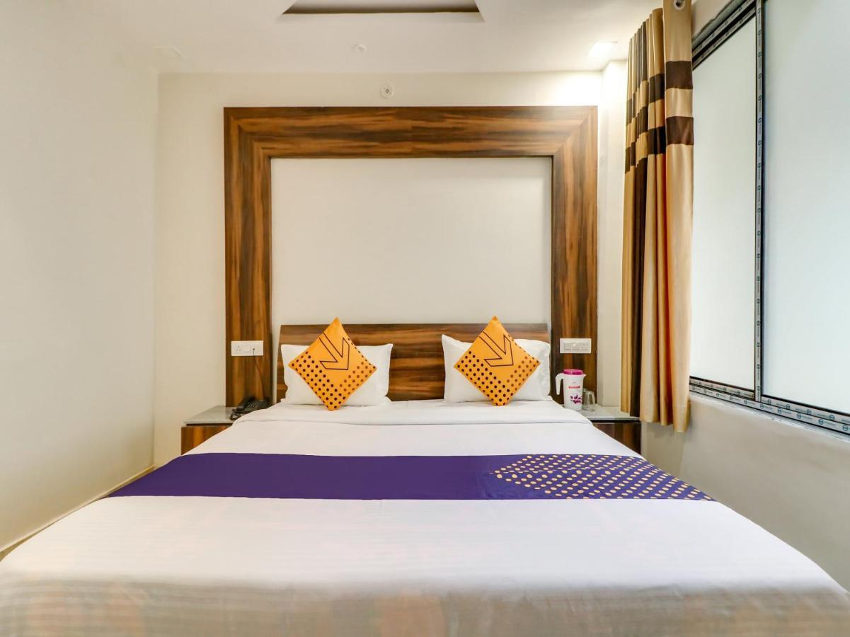 Spot On 69549 Hotel Shri Ram Kashi Muthiganj Esterno foto